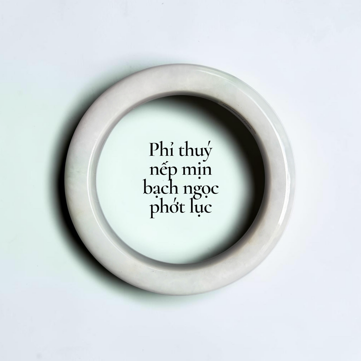 Fine-textured white jadeite with soft green hues - Phỉ thúy nếp mịn bạch ngọc phớt lục
