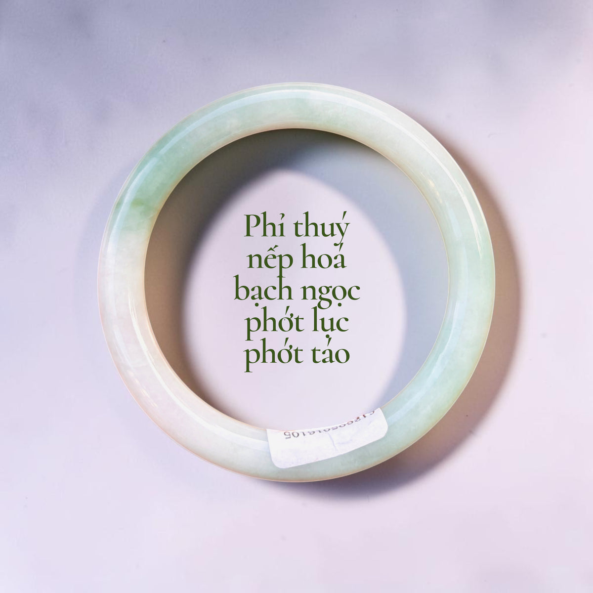 Translucent white jadeite with soft green and apple-green hues - Phỉ thuý nếp hoá bạch ngọc phớt lục phớt táo