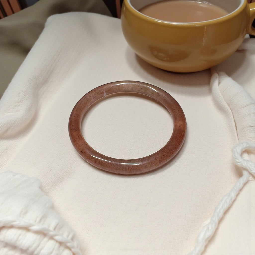 Thạch Anh Dâu Tây Vòng Tay Bản Đũa - Ni 54